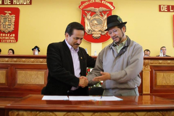 Cotopaxi y Bolívar inician proceso de negociación limítrofe directa